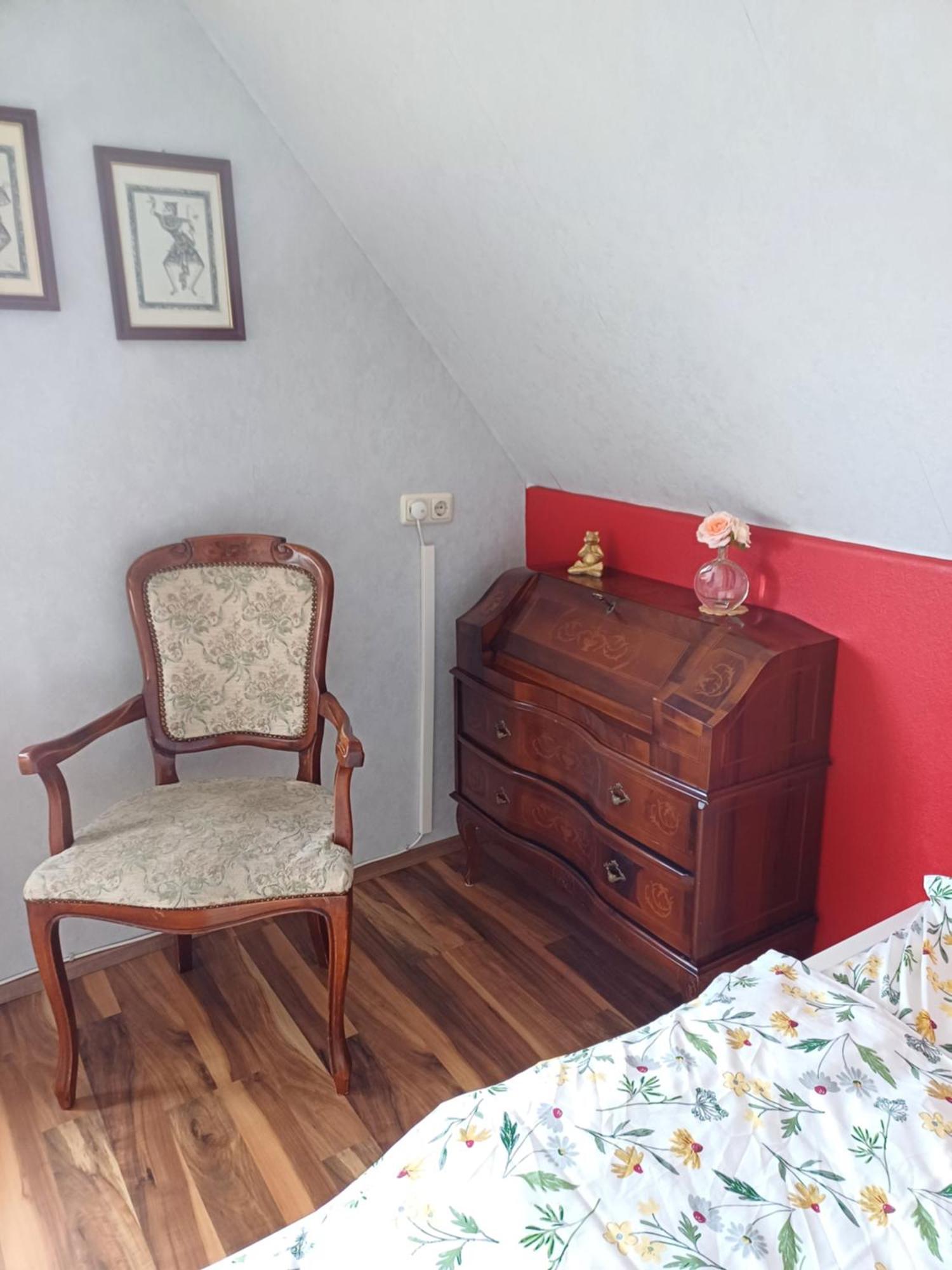B&B Koeln Zuendorf Εξωτερικό φωτογραφία