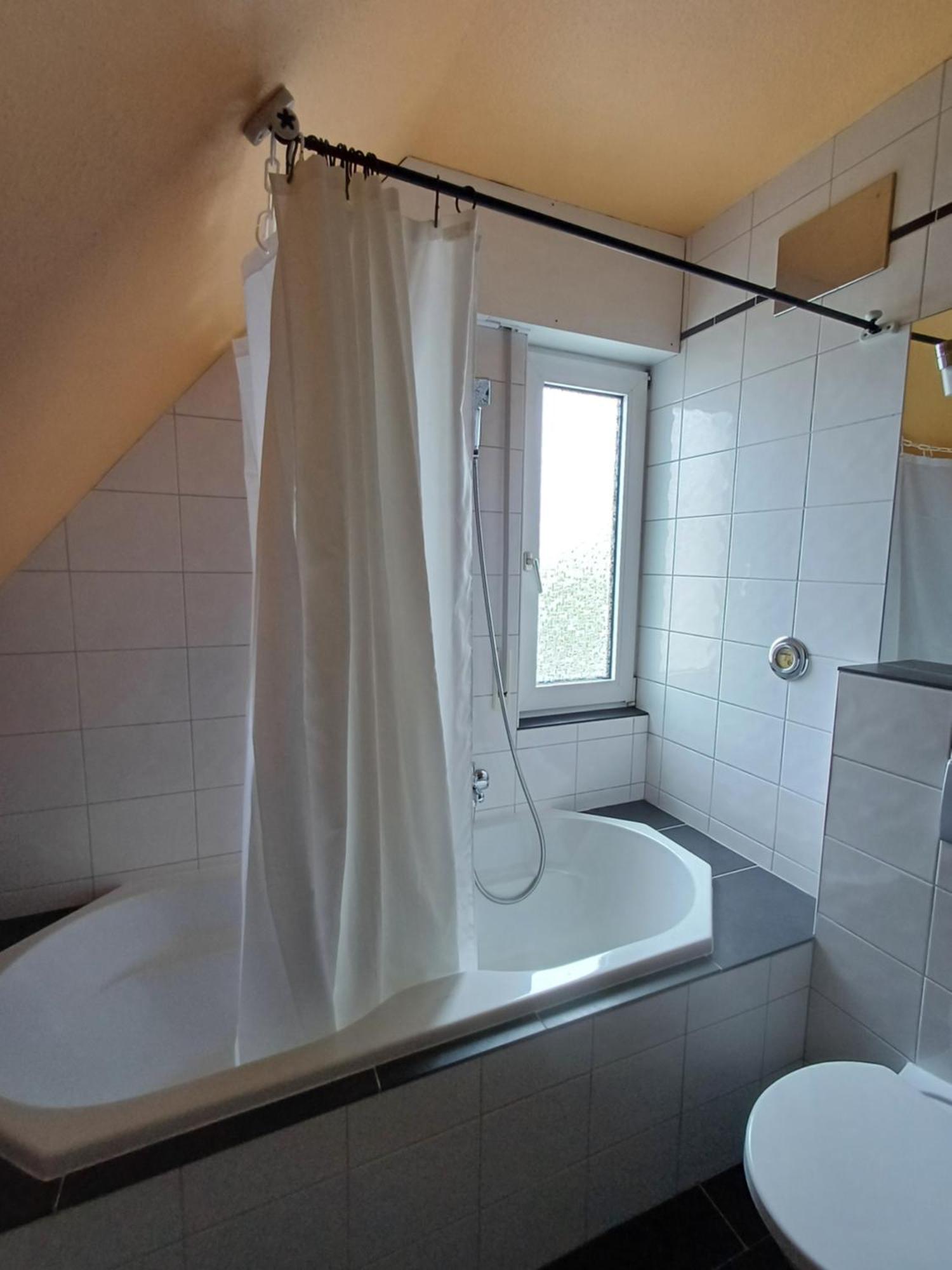 B&B Koeln Zuendorf Εξωτερικό φωτογραφία